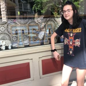 Meet your Posher, Tara